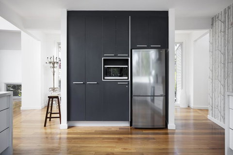 The Bird House - Australian Directory 0