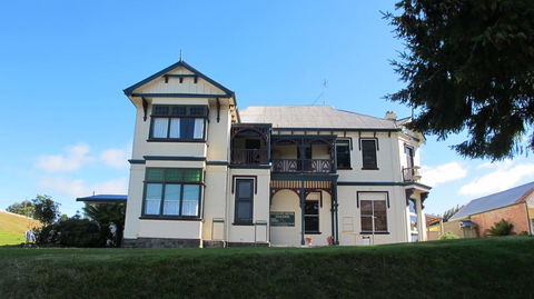 The Bischoff Hotel - Australian Directory 0