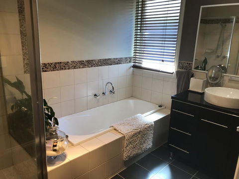 The Booville Hotel - Australian Directory 0