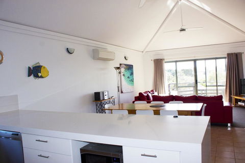 The Break Margaret River Beach Houses - Australian Directory 1