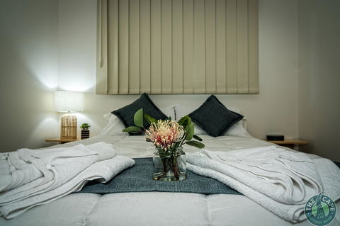 The Cape Gateway Motel - Australian Directory 1
