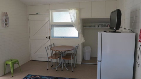 The Captain's Manor On Cook Unit 4 - Australian Directory 3