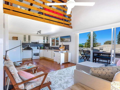 The Chalet At Callala Beach - Beach House Character - Australian Directory 0