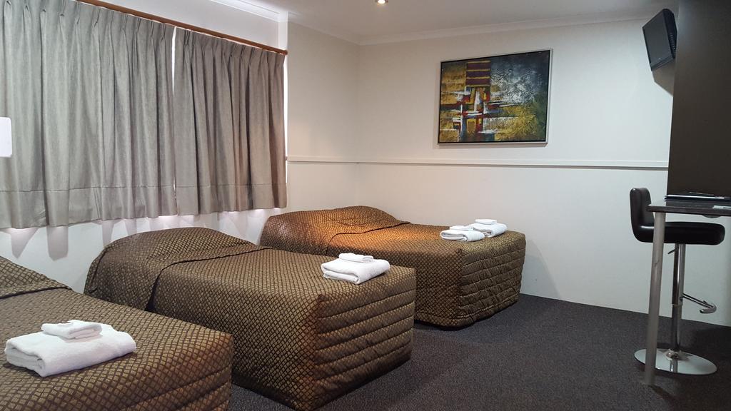 Condamine QLD Australian Directory