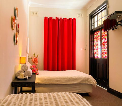 The Coorow Hotel - Australian Directory 1