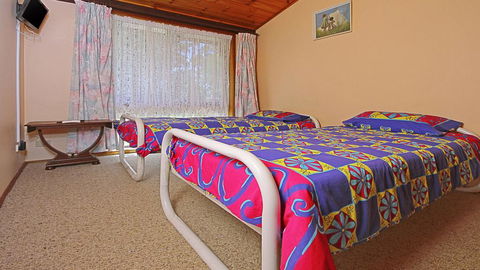 The Court 4 - Lazy Dayz - Australian Directory 1