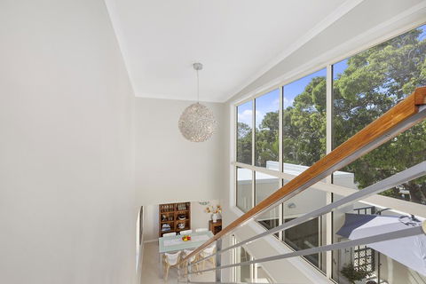 The Courtyards On Hill St - Australian Directory 2