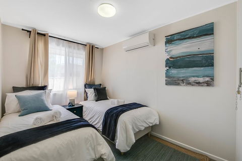 The Cowhide Cabin - Comfy, Family Friendly Stays In Toowoomba - Australian Directory 3