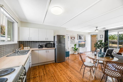 The Cowhide Cabin - Comfy, Family Friendly Stays In Toowoomba - Australian Directory 2