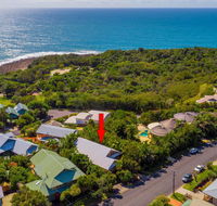 The Crest 2 - At Beautiful Angourie - Australian Directory