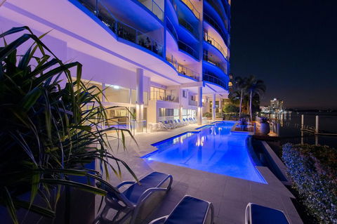 The Duporth Riverside - Australian Directory 1
