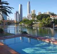 The Emerald Surfers Paradise - Australian Directory