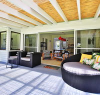 The Endless Summer  Culburra - Pet Friendly - 2 Mins to Beach - Australian Directory
