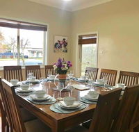 The Entertainer - Downtown Orange Sleeps 11 - Australian Directory