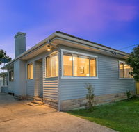 The Entrance North Lakeside Cottage - Australian Directory