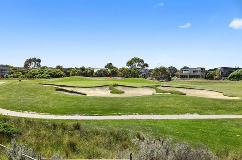 The Fairway Club - Australian Directory 0