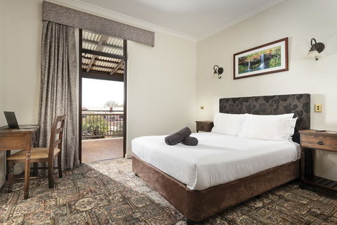 The Esplanade Hotel Port Hedland - Australian Directory 2