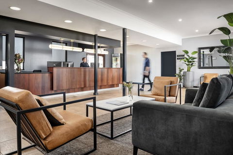 The Esplanade Hotel Port Hedland - Australian Directory 1