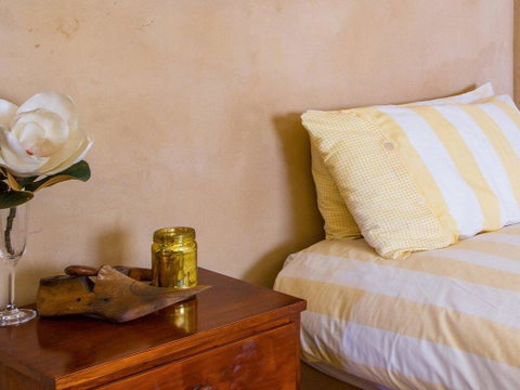 The Farmhouse - Grape Vines And Rolling Green Hills - Australian Directory 3