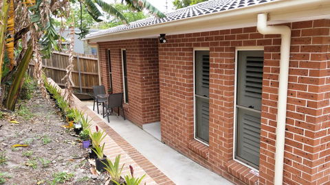 The Flat At Elanora Heights - Australian Directory 1