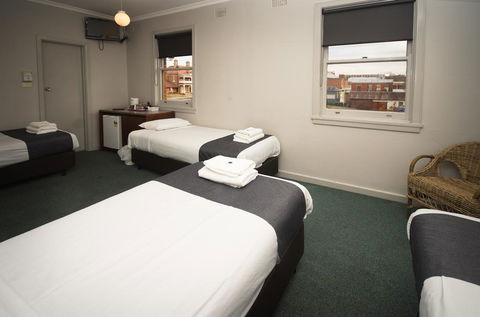 The George Hotel - Australian Directory 1