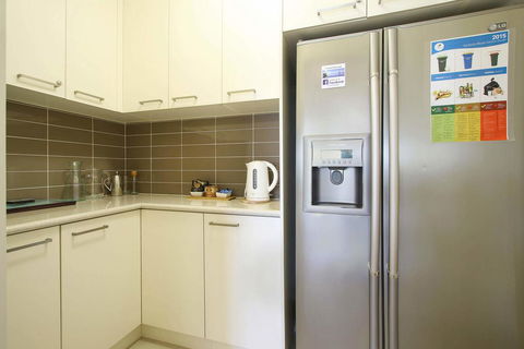 The Grand Holiday House - Australian Directory 1
