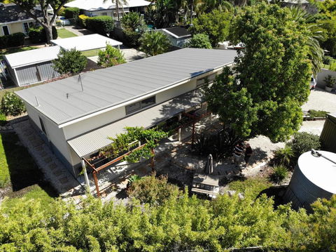 The Grape And Olive At Willunga - Australian Directory 2