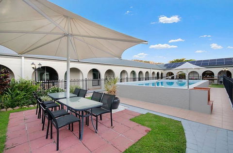 The Gulls Apartments - Australian Directory 2