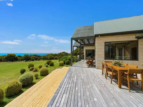 The Hamptons At Marengo - Australian Directory 2