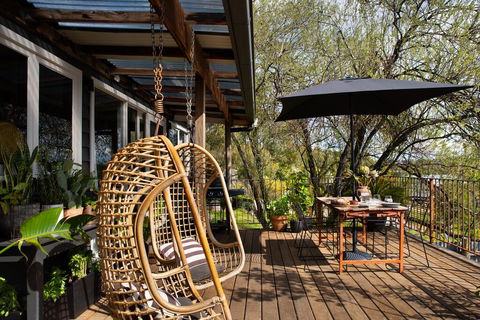 The Hideout - Australian Directory 3