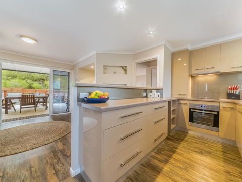 The Island Retreat Ventnor - Australian Directory 0