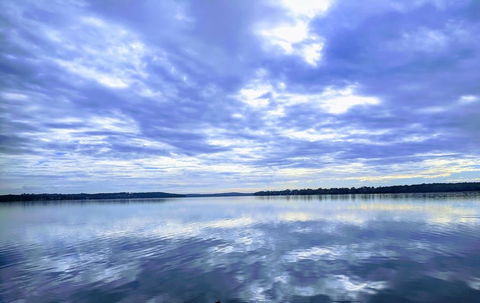 The Lake Escape - Australian Directory 2