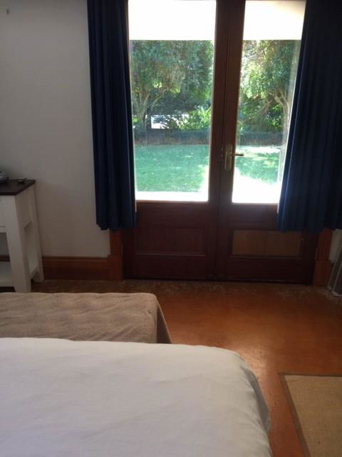 The Lakehouse Manor - Australian Directory 3
