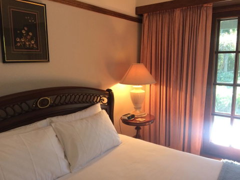 The Laurels B&B - Australian Directory 2