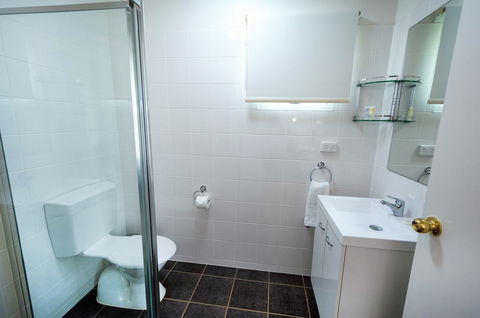 The Leprechaun Resort - Australian Directory 2