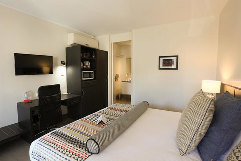 The Matador - Australian Directory 3