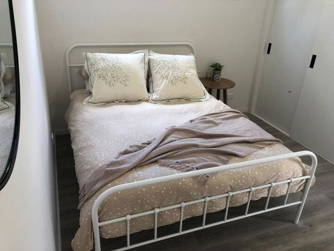 The Nebraska Retreat - Australian Directory 1