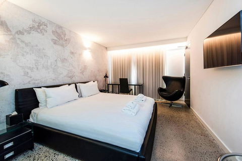 The Nest - Elegant Private Room Near The City + Roof Terrace - Australian Directory 0