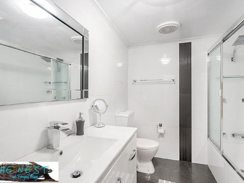 The Nest At Fingal Bay - Australian Directory 2