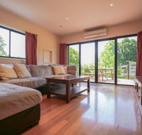 The Nisse House - Australian Directory