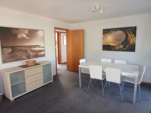 The Nook Bay Of Fires - Australian Directory 1