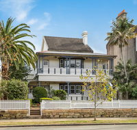 The North Shore Hotel - Australian Directory