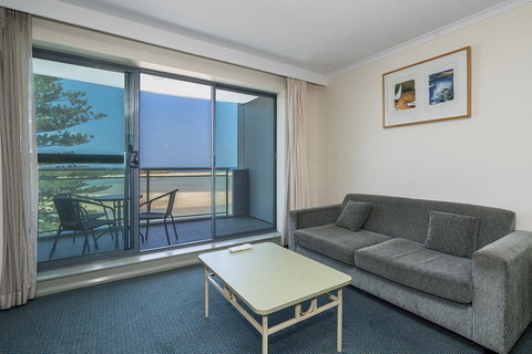 The Oaks Waterfront Resort, Unit 303 - Australian Directory 3