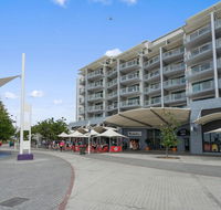 The Oaks Waterfront Resort Unit 414 - Australian Directory