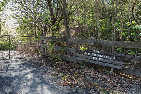 The Old Koonabulla Dairy - Australian Directory 1