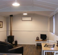 The Old School House BnB - Australian Directory