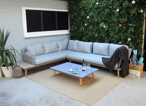 The Ole Gumtree - Kookaburras Nest - Australian Directory 0