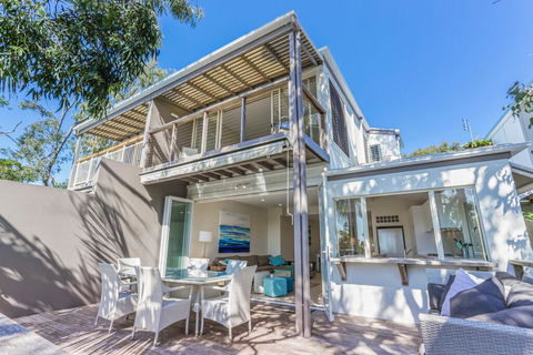 The Peachy Life, Sunshine Beach - Australian Directory 0