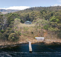 The Pier House - Australian Directory
