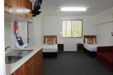 The Pioneer Way Motel - Australian Directory 3